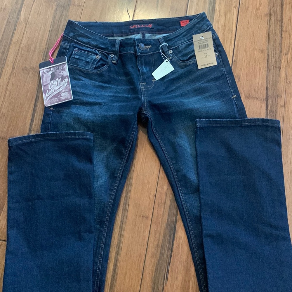 NWT cult of individuality jeans